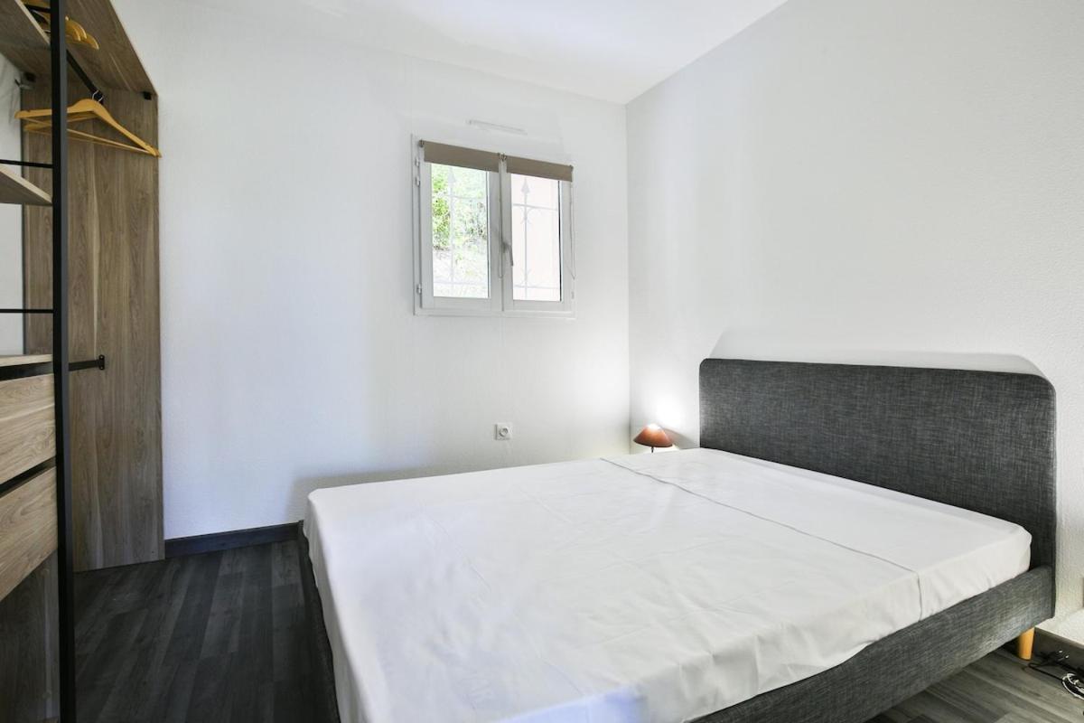Superbe 2 Piece Tout Confort , Piscine /Ac/Parking Villa Villefranche-sur-Mer Luaran gambar