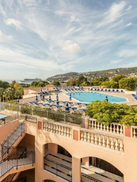 Superbe 2 Piece Tout Confort , Piscine /Ac/Parking Villa Villefranche-sur-Mer Luaran gambar